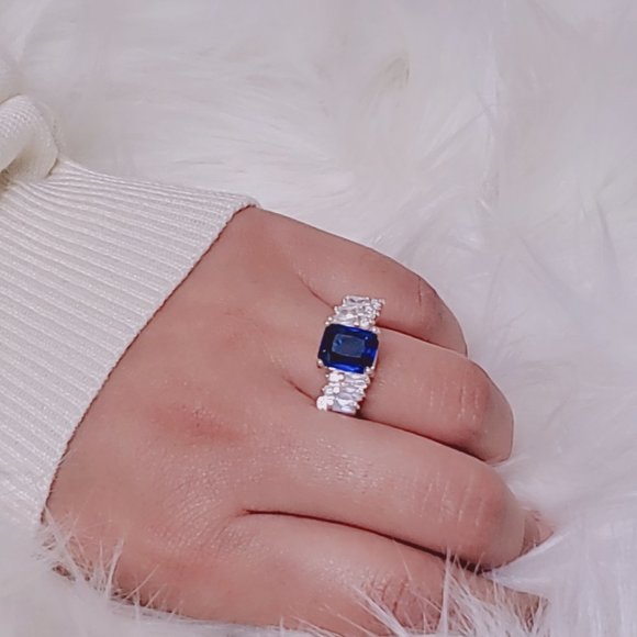 Silver Filled Blue Sapphire & White Quartz Ring - Picture 6 of 8